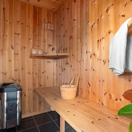 度假居 Taio - 500m From The Sea By Interhome