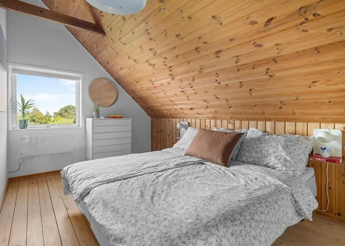 Holiday home Taio - 500m From The Sea By Interhome Lakolk